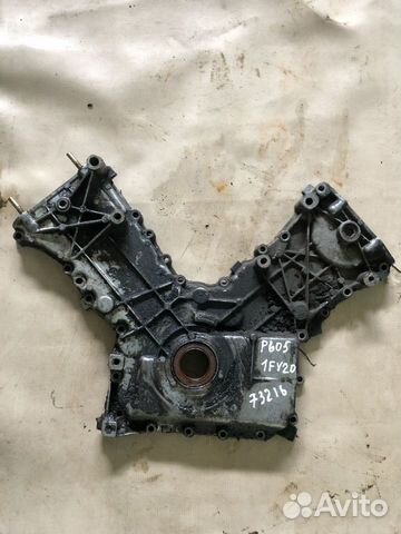 Крышка двигателя передняя Пежо 605 3,0