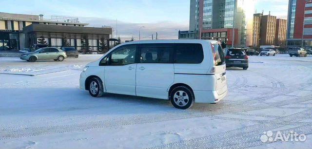 Nissan Serena 2.0 CVT, 2009, 218 000 км