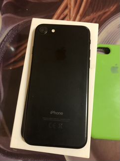 Телефон iPhone