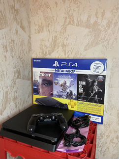 Sony playstation 4 PS4 slim