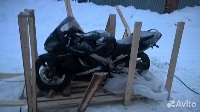 Honda CBR 600 F4I в разборе