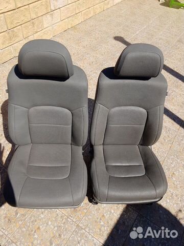 Передние сиденья для Ls200
