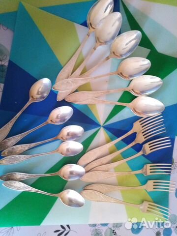 Мельхиоровые ложки вилки