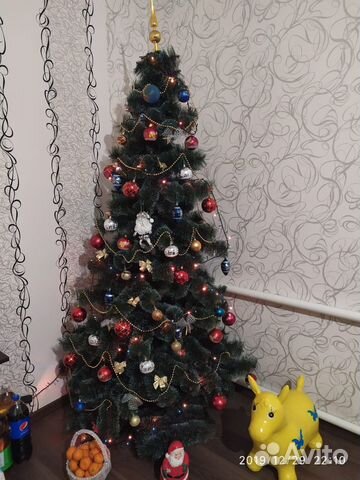 Елка искусственная