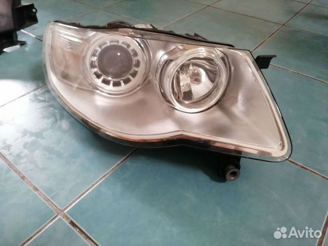 Новая оригинальная фара Volkswagen Touareg