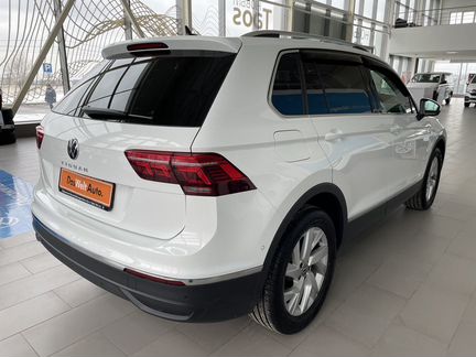 Volkswagen Tiguan 1.4 AMT, 2021, 15 500 км