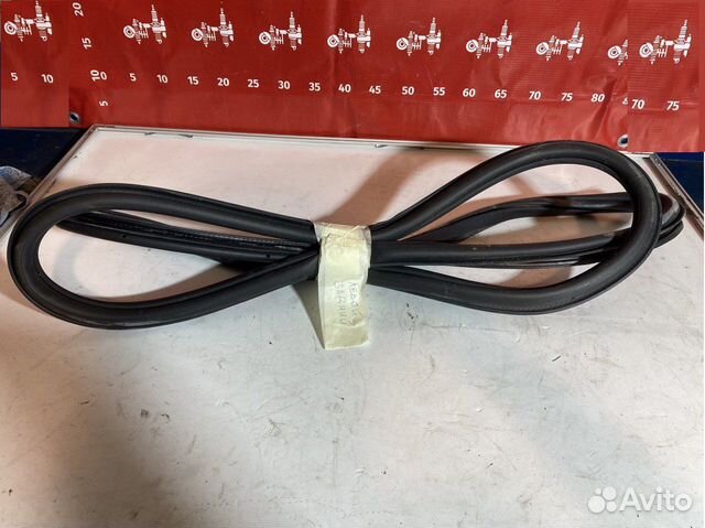 Skoda Octavia A7 Уплотнитель двери