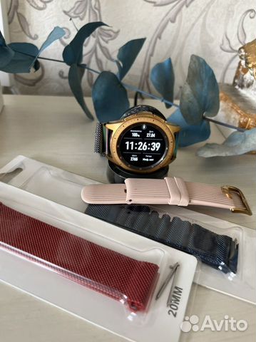 Smart Chasy Samsung Galaxy Watch 42mm Rose Gold Kupit V Rostove Na Donu Lichnye Veshi Avito