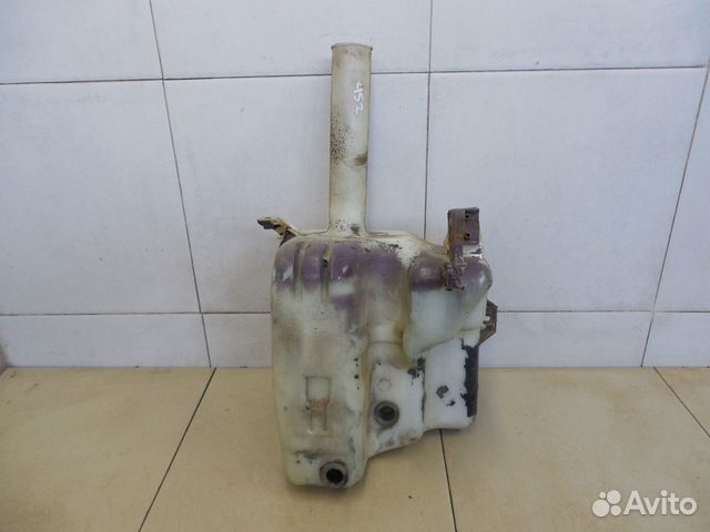 Бачок омывателя лобового стекла Avensis I 1997-200