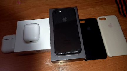 iPhone 8 64gb + airpods2