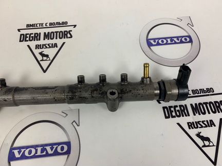 Топливная рампа Volvo S60 XC60 XC70 XC90 D5244Tx