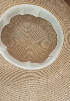 Шляпа и 2 купальника одним лотом