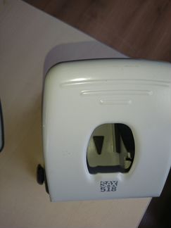 Дырокол для бумаги sax 518