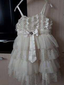 Нарядное платье