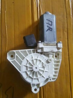 Моторчик стеклоподъемника Мерседес A2078200642