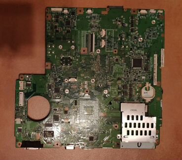 Материнская плата Acer Aspire 5930 на компоненты