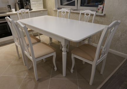 Стол кухонный белый