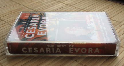 Сезария Эвора. Лучшее. Аудиокассета
