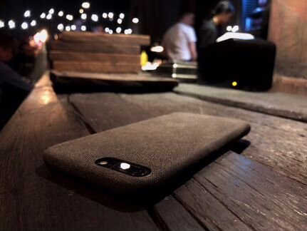 Чехлы для iPhone