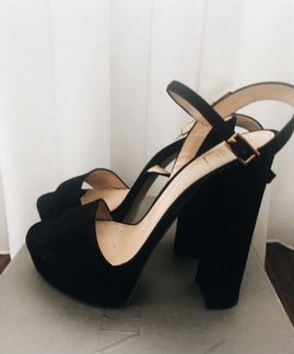 Босоножки на платформе Louise Michael