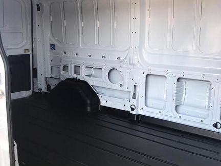 Ford Transit 2.2 МТ, 2020