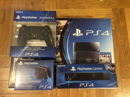 Sony PS4 500gb + 2 dualshock + charging + camera