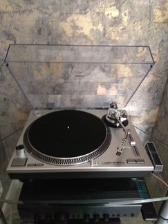 Проигрыватель винила Audio-Technica AT-LP120USB