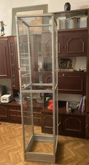 Витрина стеклянная для моделей/миниатюр