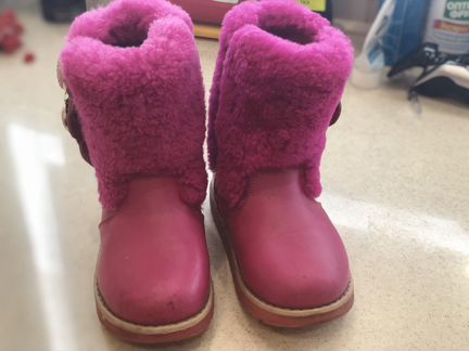 Продам зимние сапожки 27 размер