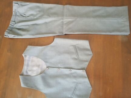 Школьный костюм