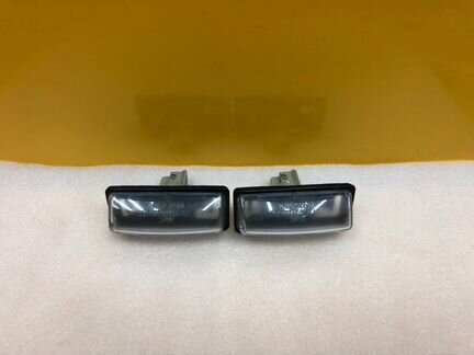 Плафон подсветки задний Nissan Murano Z52