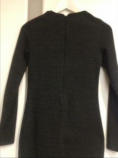 Платье Zara с длинным рукавом