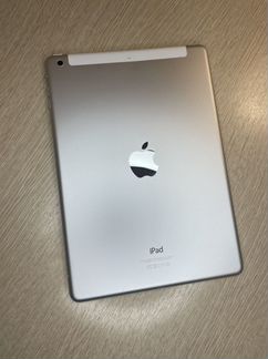 iPad Air (Wi-Fi + Cellular) 128