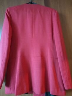 Женский костюм