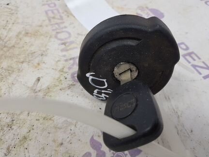 Пробка бензобака Peugeot 308 2007-2015