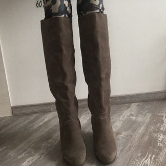 Зимние сапоги Alba на платформе (на танкетке)