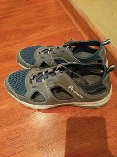 Кроссовки детские 39