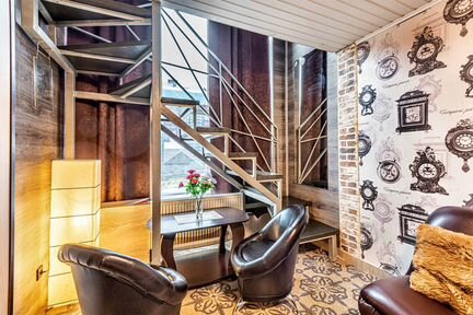 2-к квартира, 40 м², 2/4 эт.