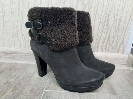 Полусапожки зимние размер 36 Carnaby