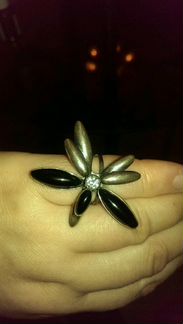 Серебряное кольцо