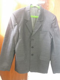 Продается пиджак школьный