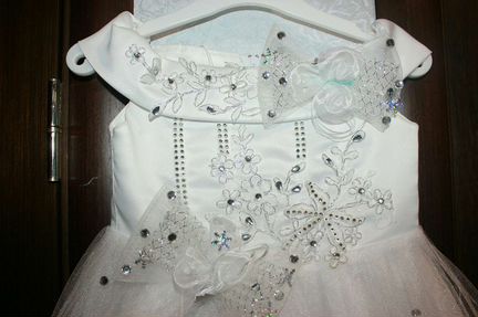 Платье белое р. 98 - 104 см