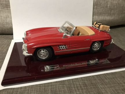Mercedes Benz 300 sl touring 1957 1/18