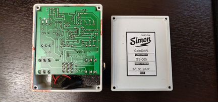 Simon Custom GainSaw педаль Hi Gain Distortion
