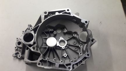 Картер сцепления 0AF301107C 0AF301107F