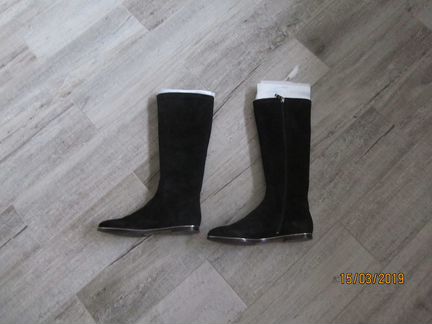 Сапоги замшевые черные новые