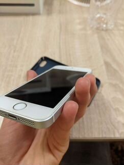 Телефон iPhone