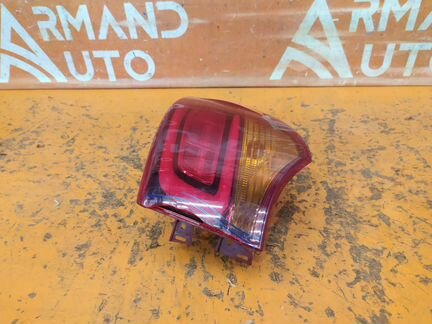 Фонарь внешний правый Hyundai Santa Fe 3 DM