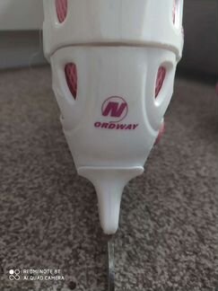 Коньки фигурные 30