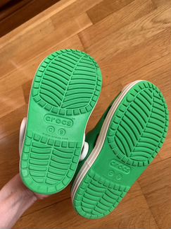 Шлепанцы Crocs